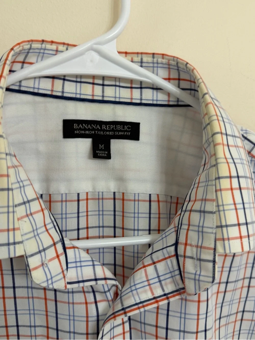 Banana Republic crisp button